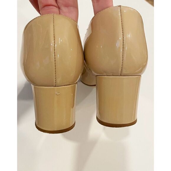 Kate Spade Beige Block Heel Pumps with Silver Bow - Picture 7 of 10